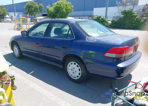 2001 Honda Accord 2.3 Lx from USA, damaged, VIN 1HGCG66511A054645